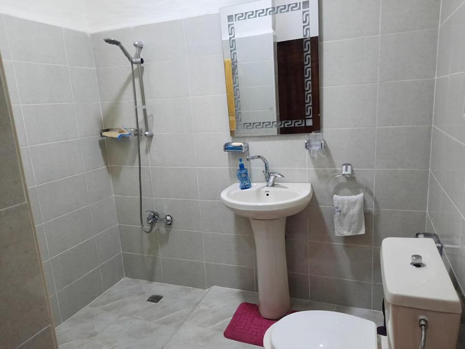 Emile Altwal Madaba Appartement Buitenkant foto